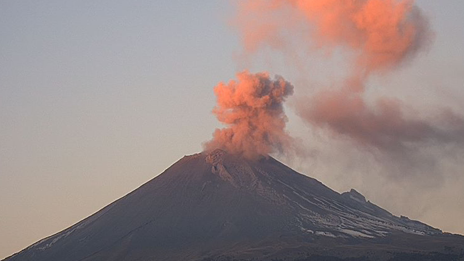 IDENTIFICAN 101 EXHALACIONES DEL POPO