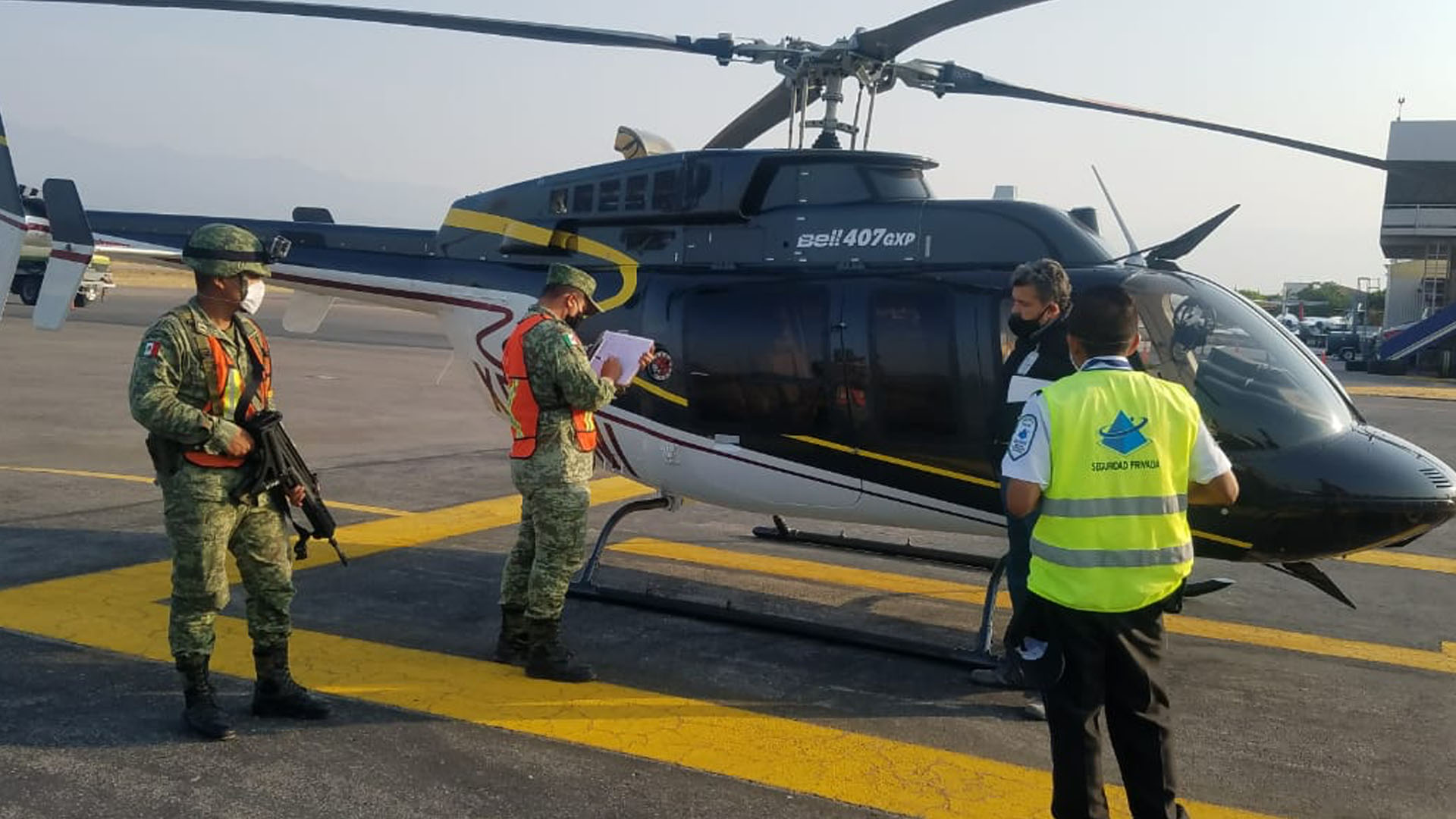 INSTALAN FILTRO SANITARIO DE COVID-19 EN AEROPUERTO DE MORELOS