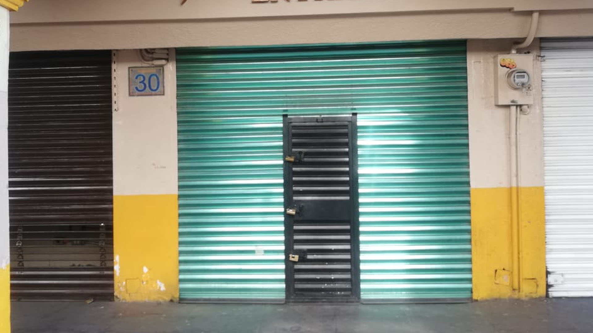 COMERCIANTES DE PLAZA LIDO PIDEN APOYOS ECONÓMICOS