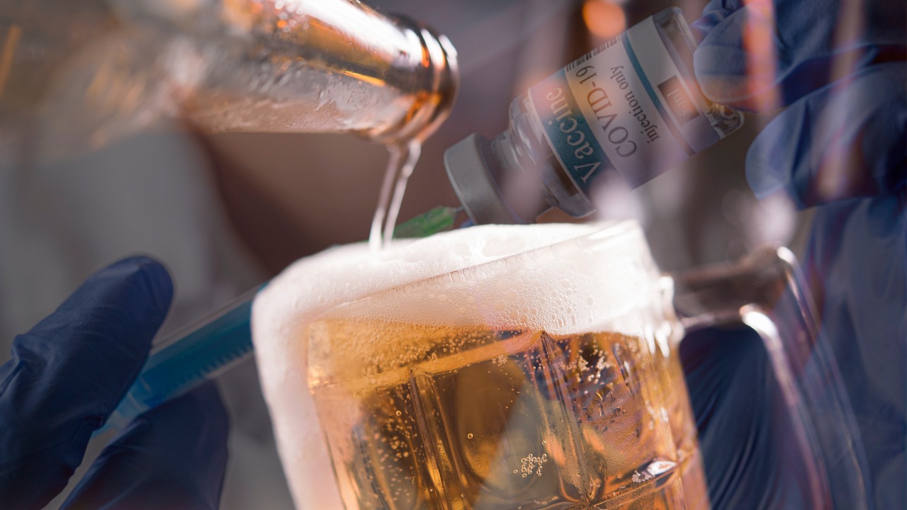 LA VACUNA RUSA ACONSEJA NO BEBER ALCOHOL HASTA 42 DÍAS DESPUÉS DE SU APLICACIÓN