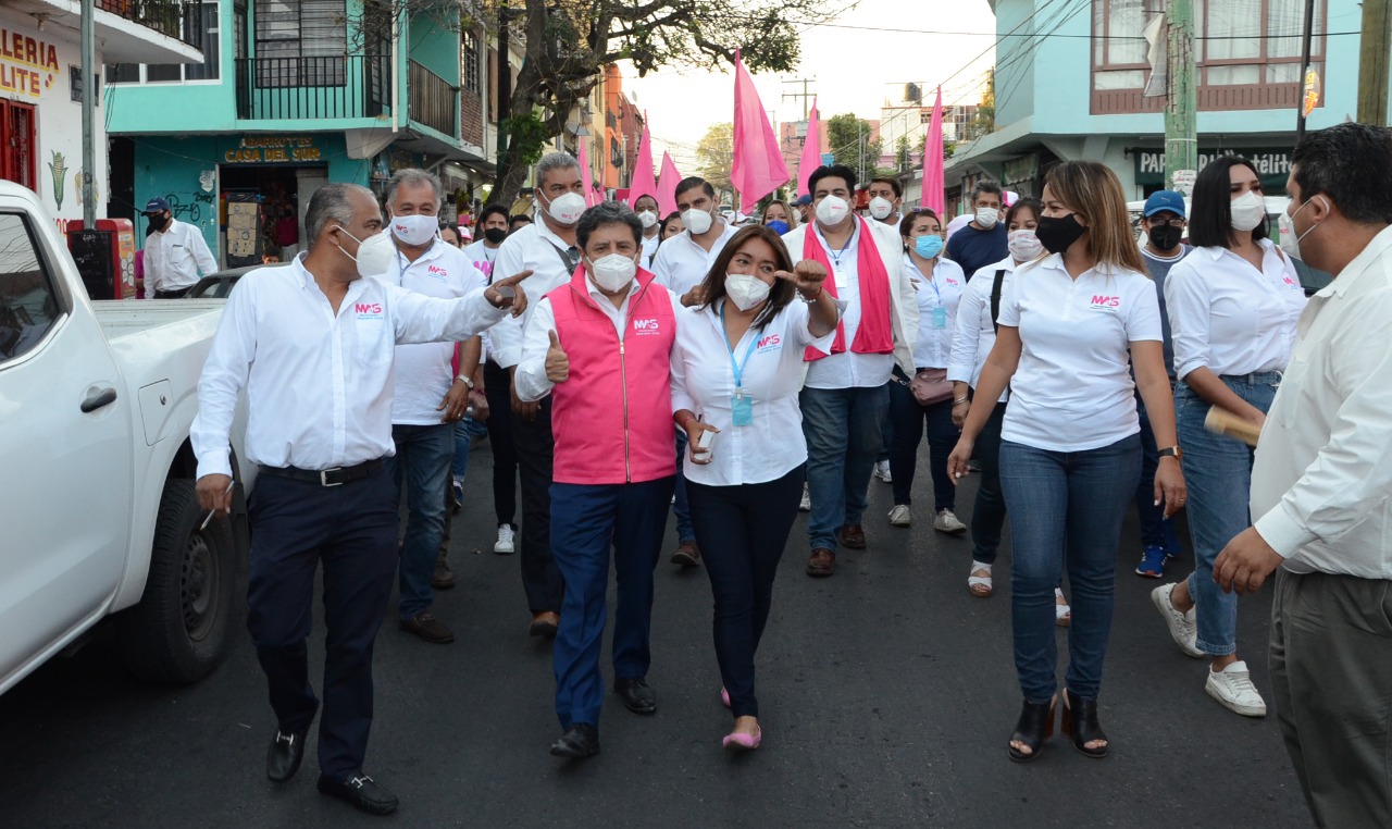 PROPONE MATIAS NAZARIO INCREMENTAR OBRA PÚBLICA