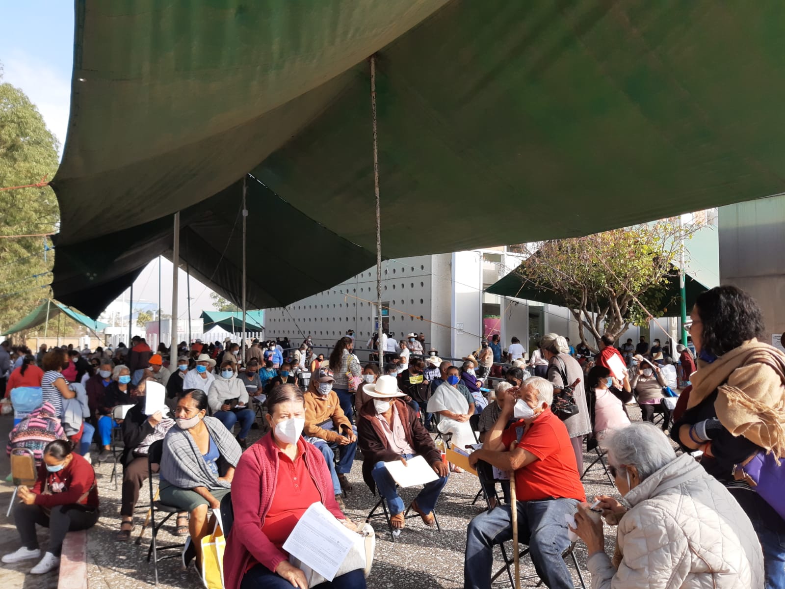 EN YECA TRANSCURRE JORNADA DE VACUNACIÓN EN CALMA