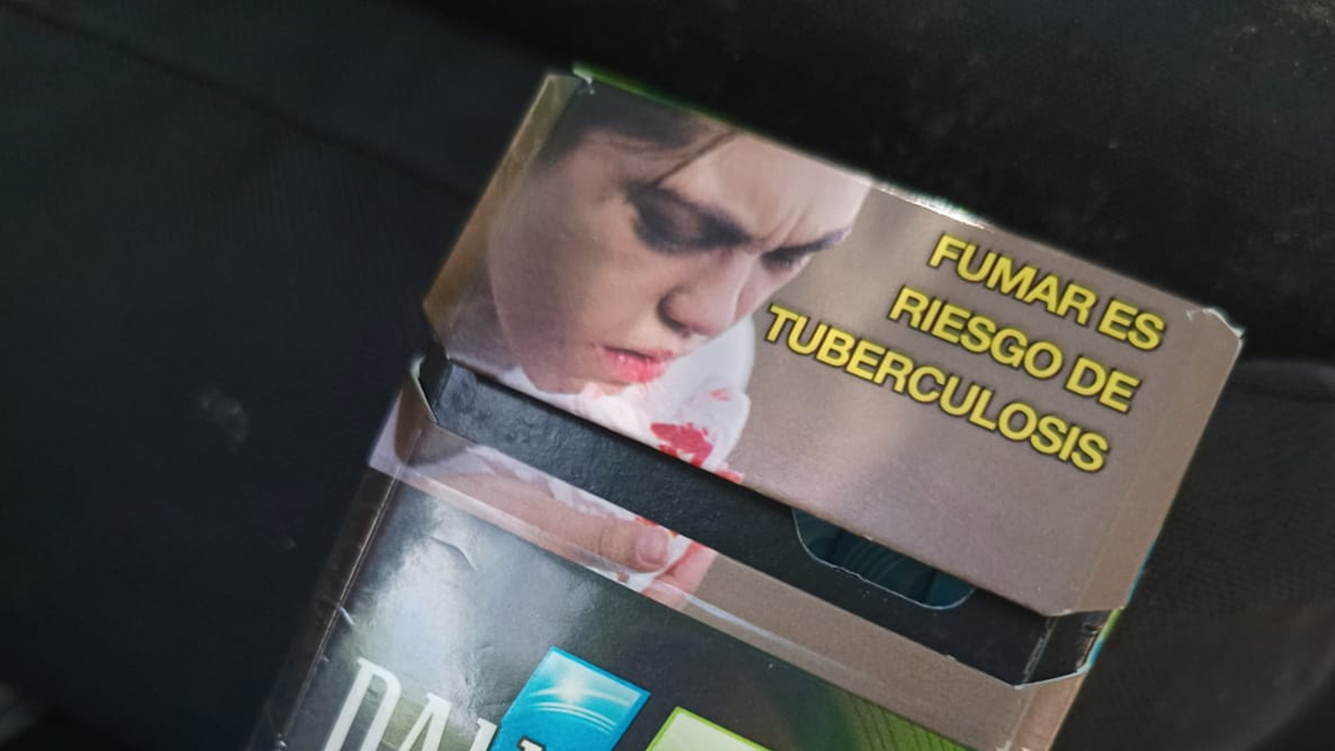 PROHIBICIÓN DE FUMAR EN ESPACIOS CERRADOS SÍ AFECTA A PRESTADORES DE SERVICIOS