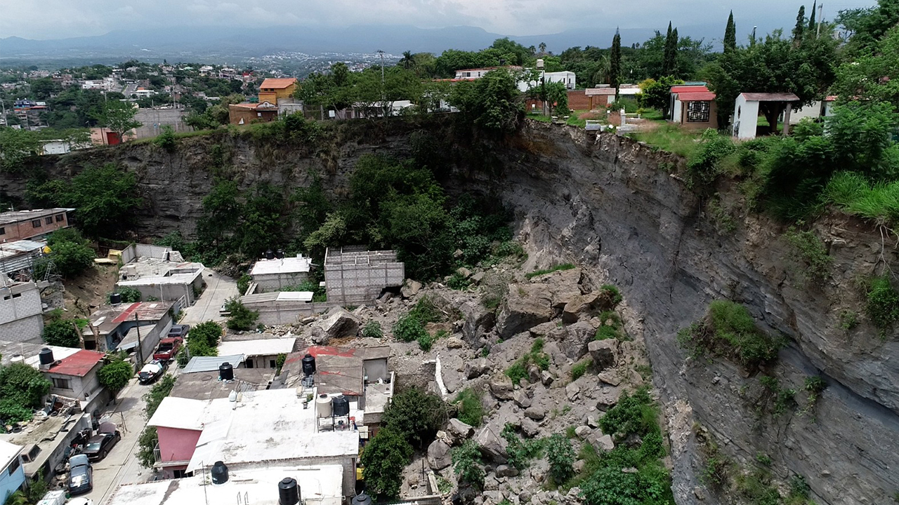 CAÍDAS CONTROLADAS PARA MITIGAR IMPACTO, ALTERNATIVA EN LOS PILARES