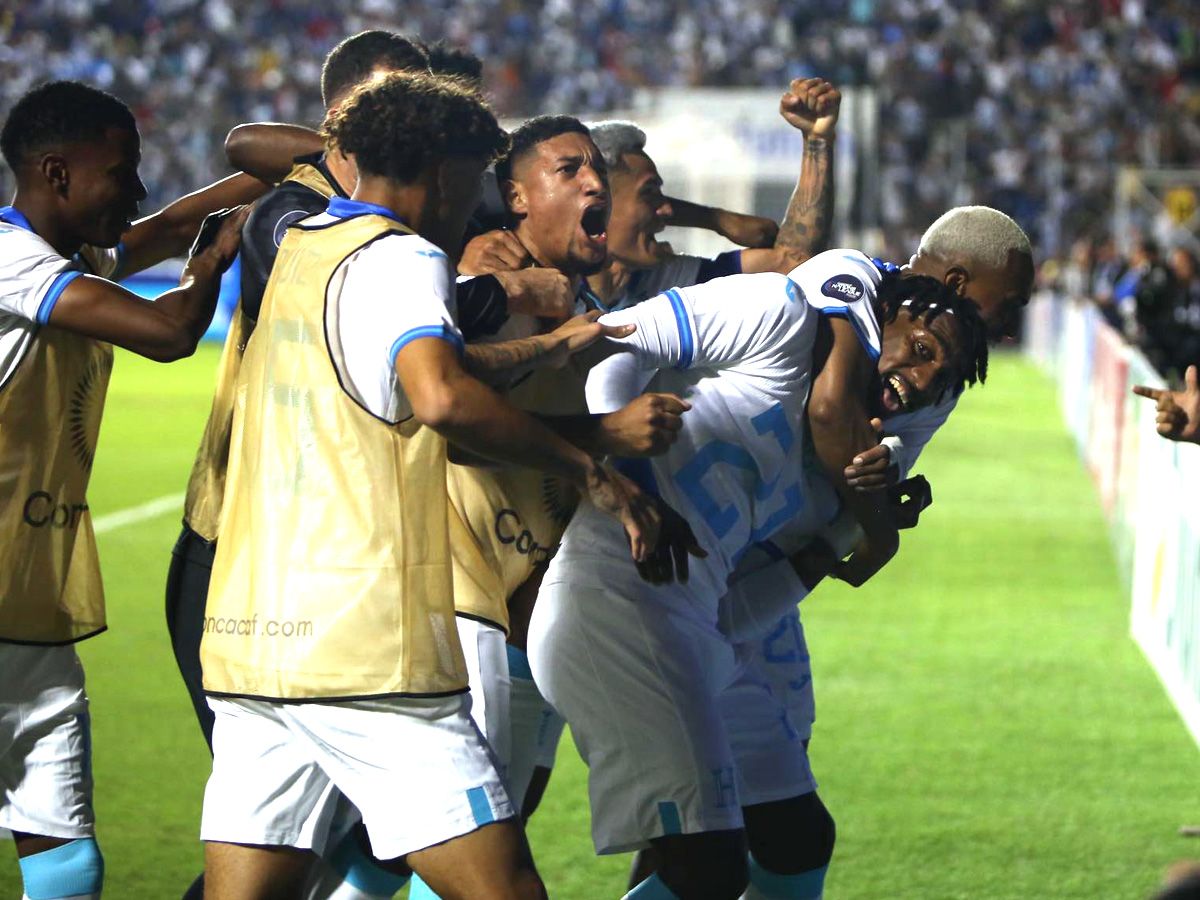 MÉXICO TIENE UN PIE FUERA DE LA COPA AMÉRICA; LE GANÓ HONDURAS