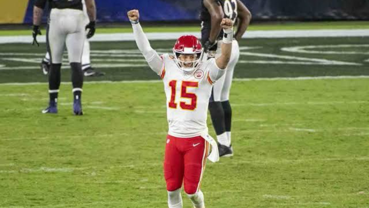 PATRICK MAHOMES Y COMPAÑÍA, LOS PRIMEROS EN LLEGAR AL SÚPER BOWL