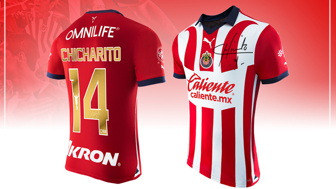 ‘COMO PAN CALIENTE’ VENDIERON EL JERSEY DE CHIVAS AUTOGRAFIADO POR ‘CHICHARITO’