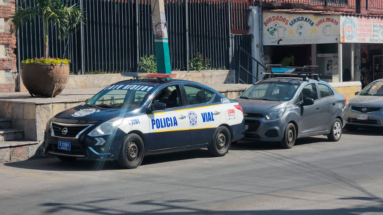 TURISTAS DENUNCIAN ABUSOS DE POLICÍAS VIALES EN MUNICIPIOS DEL SUR DE MORELOS