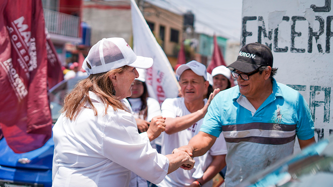 MARGARITA GONZÁLEZ SARAVIA RECORRE LAS CALLES DE FLORES MAGÓN Y CIUDAD CHAPULTEPEC EN CUERNAVACA
