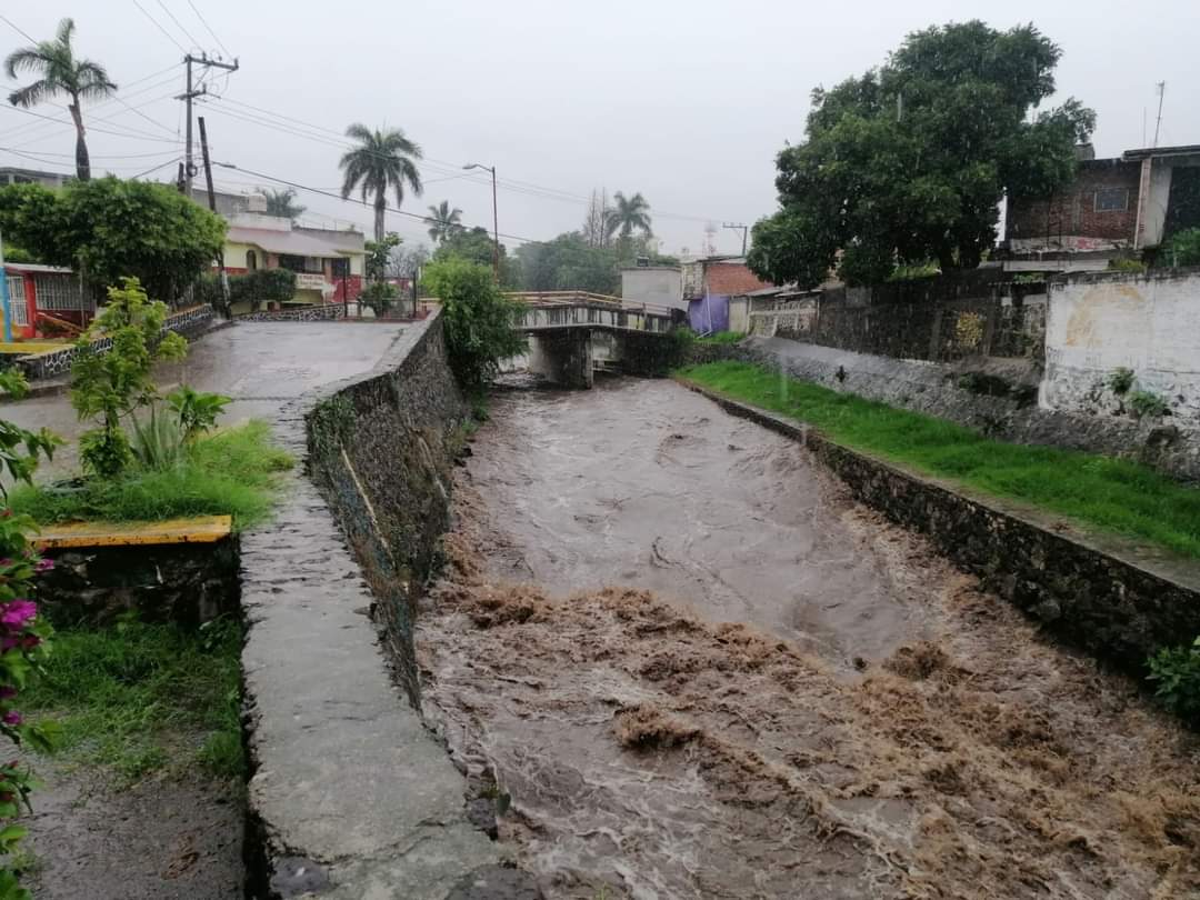 AUMENTAN LOS NIVELES DE RÍOS Y BARRANCAS EN LA REGIÓN ORIENTE