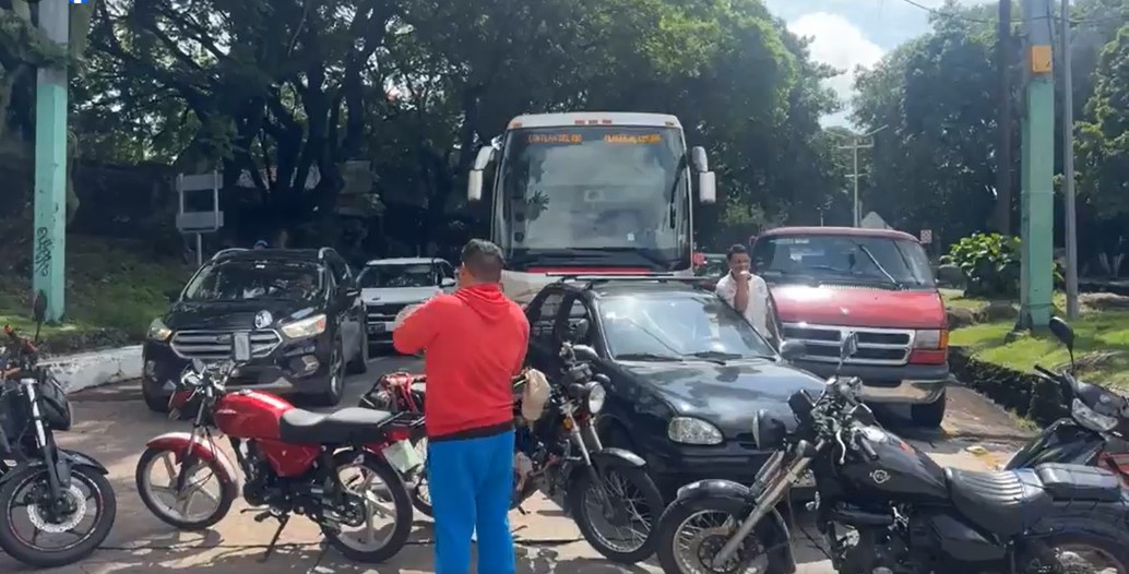 “NO HAY CACERÍA DE BRUJAS CONTRA MOTOCICLISTAS, HACEMOS RETENES DE SEGURIDAD”: URIÓSTEGUI