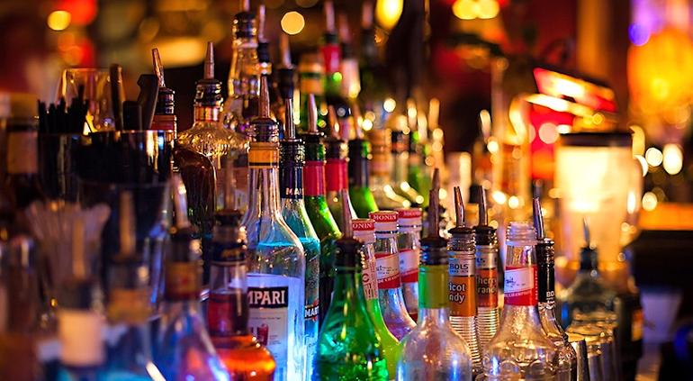 CLERO PIDE REGULAR ALCOHOL EN FIESTAS PATRONALES