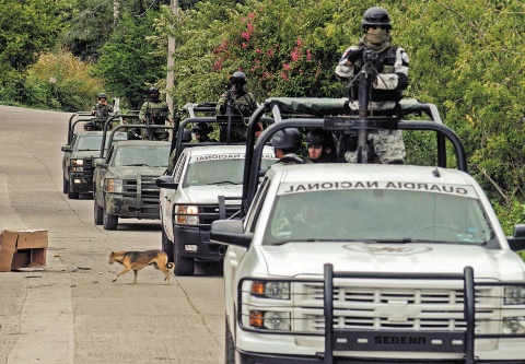 LLEGAN 200 ELEMENTOS DEL EJÉRCITO Y GN A YAUTEPEC