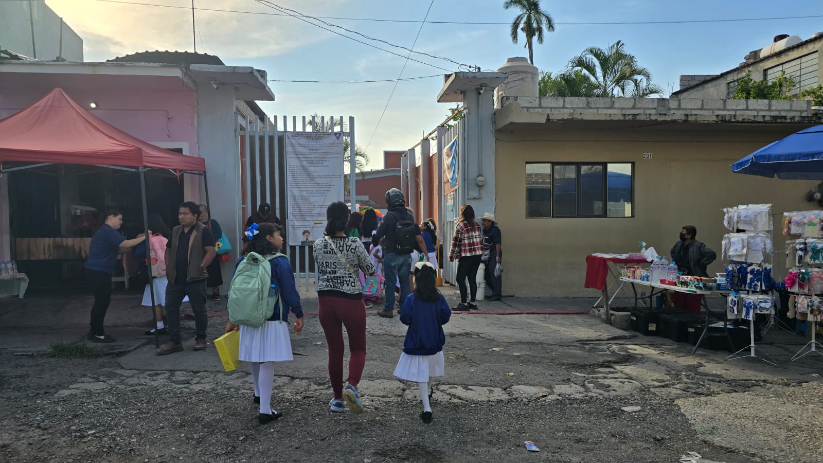 REGRESO A CLASES SIN CONTRATIEMPOS EN CUAUTLA