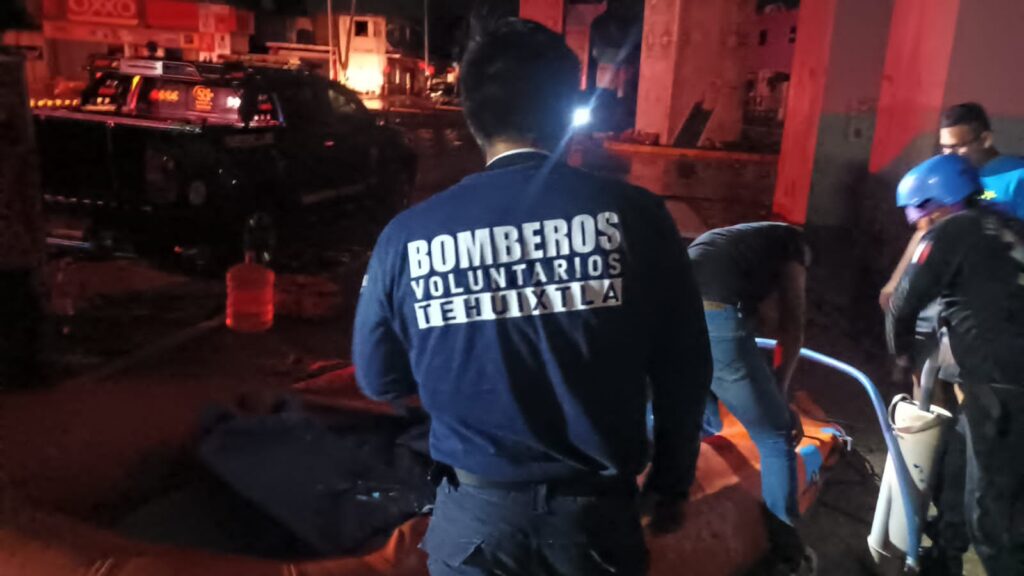 Los bomberos voluntarios ayudarán en las labores de rescate, limpieza y localización de personas en Guerrero tras los recientes desastres naturales que han afectado la entidad.