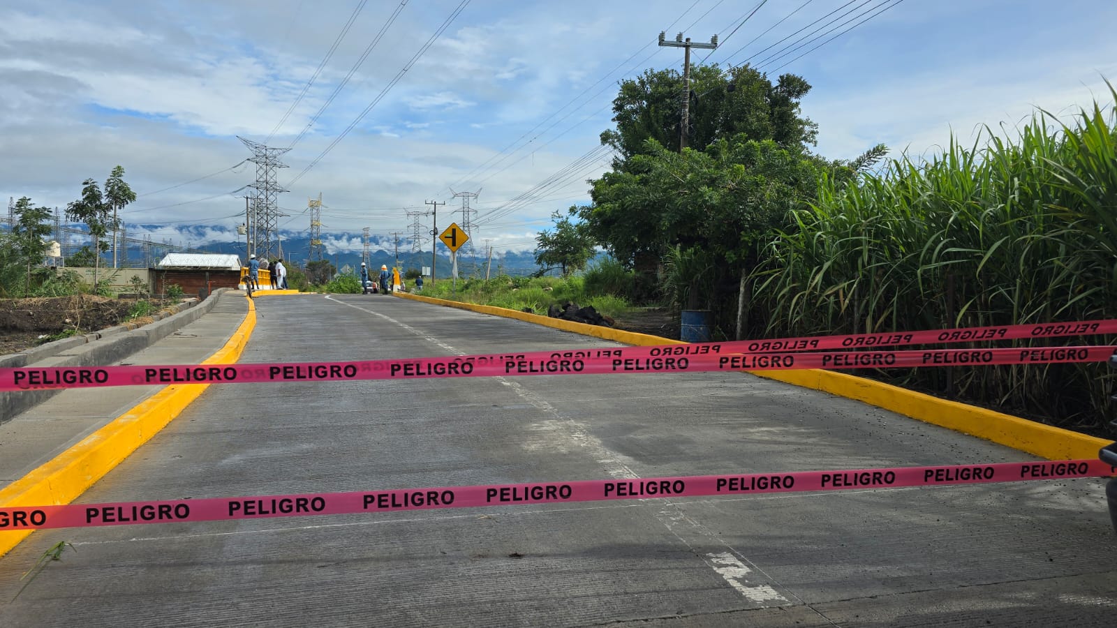 PERMANECERÁ CERRADO PUENTE XOCHIMILCATZINGO.