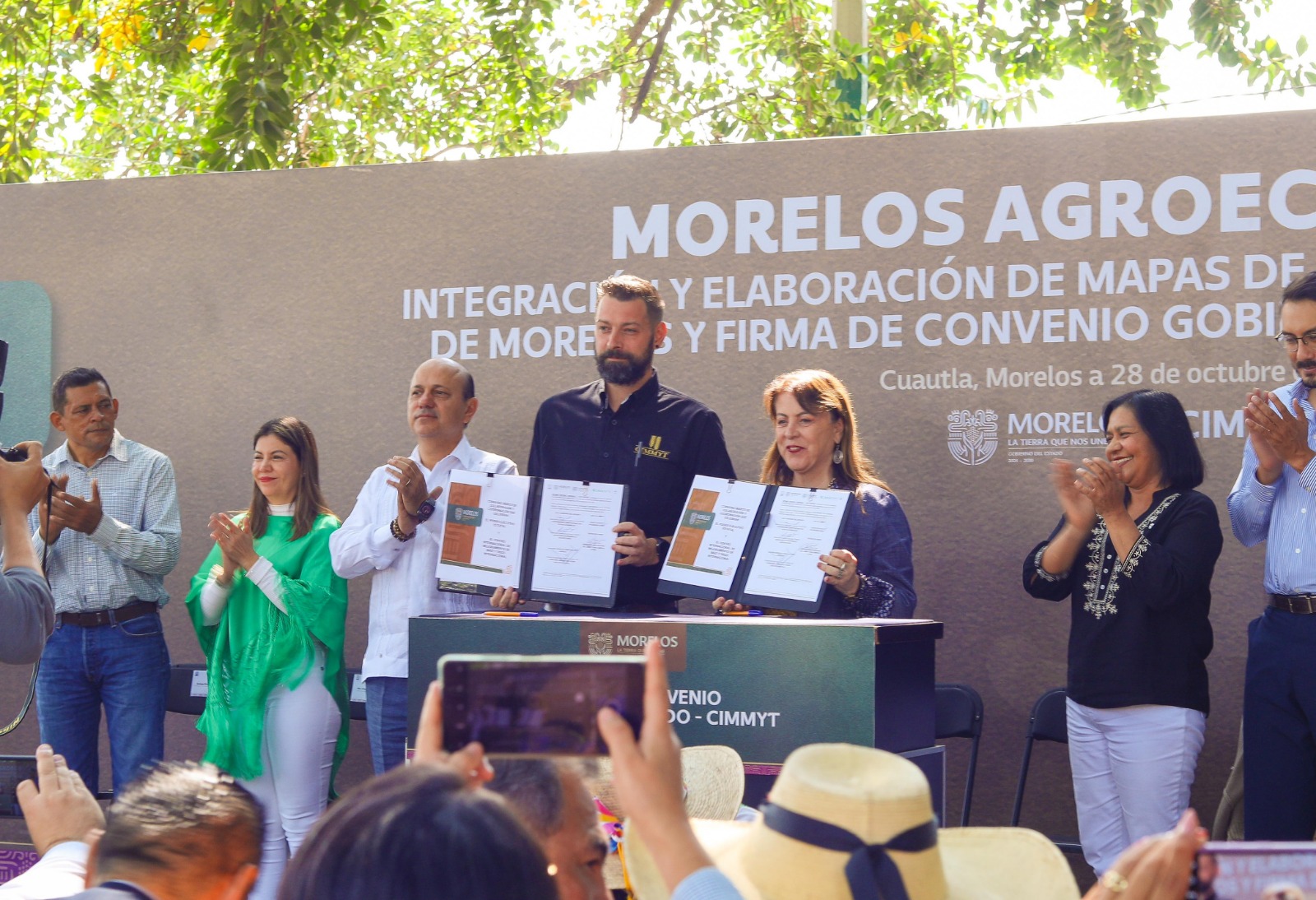 ASUME LA GOBERNADORA DE MORELOS COMPROMISO DE REIVINDICAR EL CAMPO MORELENSE