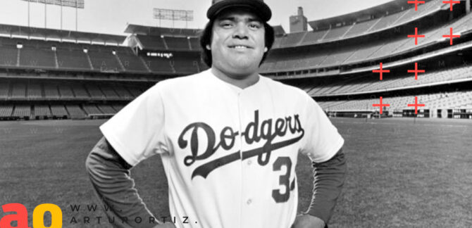 El mexicano Fernando Valenzuela, murió a los 63 años de edad, dejando un legado imborrable con los Dodgers y en el beisbol.