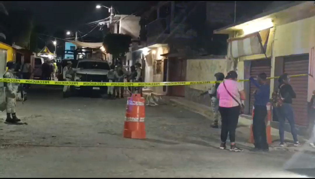 ASESINAN A DOS HOMBRES EN UNA EMBOSCADA EN TEMIXCO