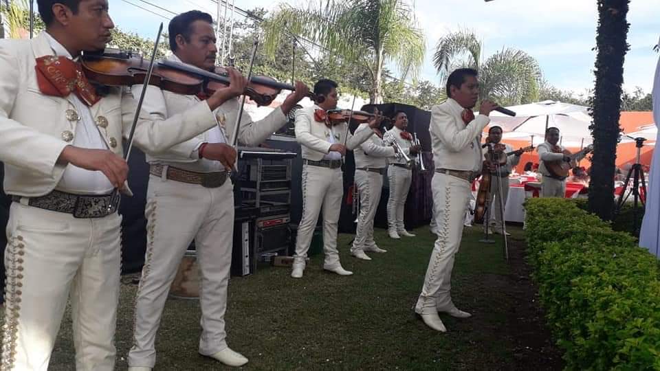 DISMINUYE CONTRATACIÓN DE MARIACHIS PARA SERENATAS DEBIDO A LA INSEGURIDAD