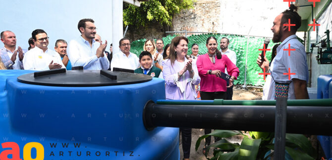 El primer sistema de captación de agua del Programa Cosecha de lluvia se instaló en la Secundaria No. 1 “Profr. Froylán Parroquín García” en Cuernavaca