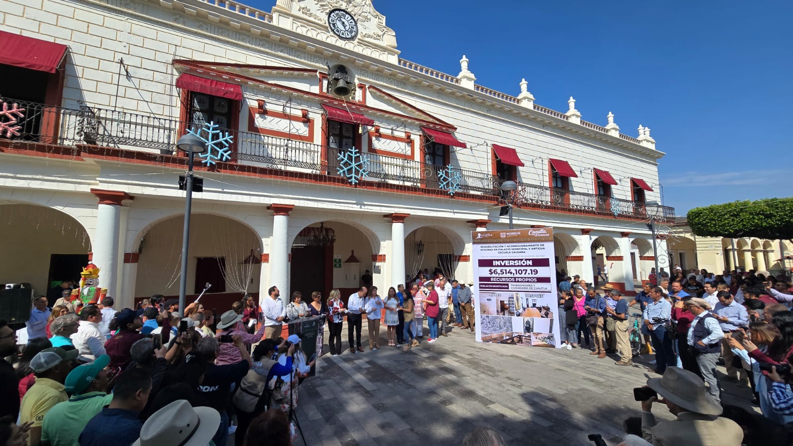 LA GOBERNADORA DE MORELOS ENCABEZÓ LA INAUGURACIÓN DE LA REHABILITACIÓN DEL PALACIO MUNICIPAL DE CUAUTLA