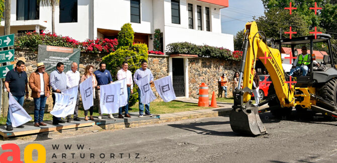 Conectividad y desarrollo: inicia la conservación de la carretera Yecapixtla-Ocuituco.