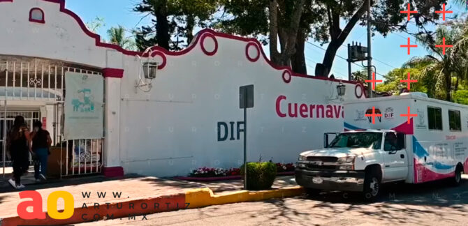 Detienen a trabajadora del DIF Cuernavaca por presunto robo en instalaciones.