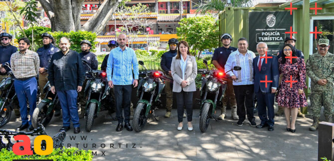 Fortalecen con motopatrullas a la Policía Turística en Morelos.