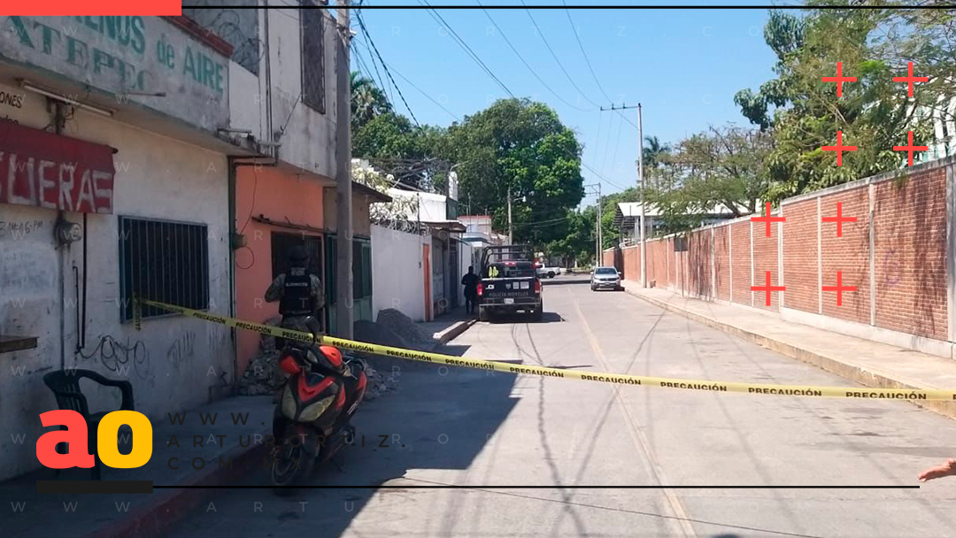 HALLAN TRES MUERTOS EN UNA CASA DEL CENTRO DE ZACATEPEC