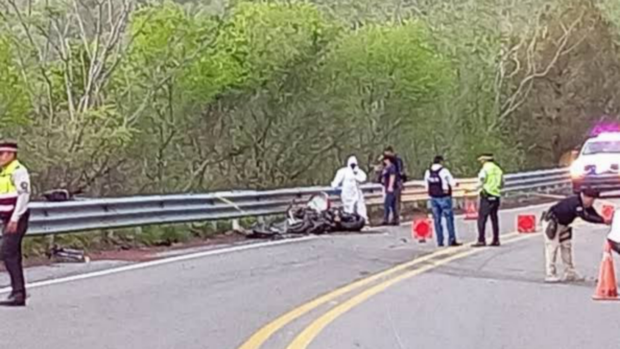MUERE MOTOCICLISTA EN CARRETERA DE AMACUZAC