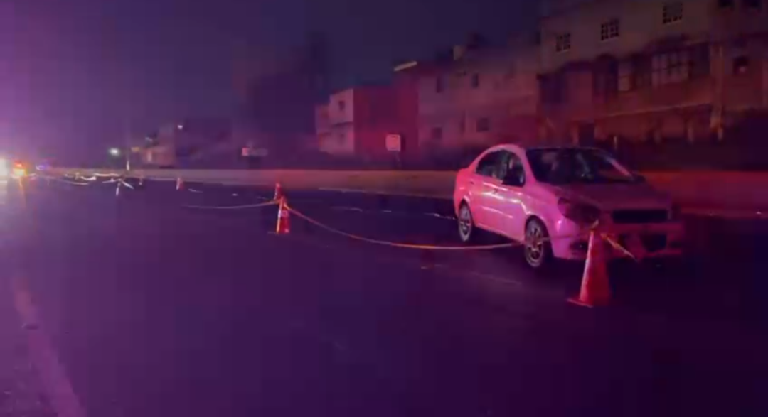 MOTOCICLISTA PIERDE LA VIDA AL DERRAPAR EN LA AUTOPISTA CUERNAVACA-ACAPULCO