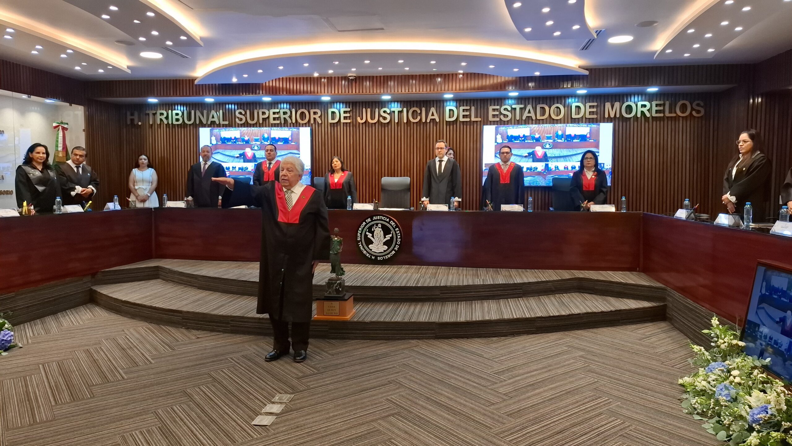 EL PODER JUDICIAL TIENE NUEVO PRESIDENTE INTERINO