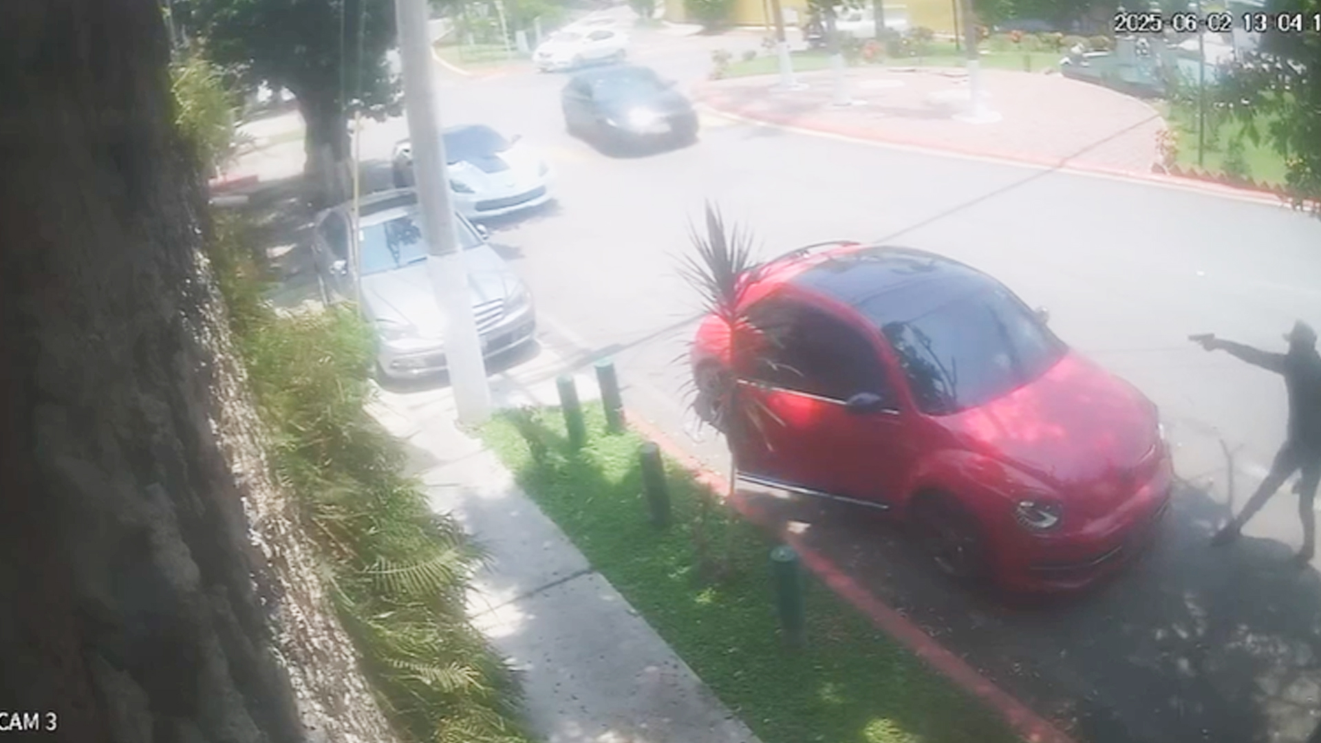 DIFUNDEN EL MOMENTO EXACTO DE ATAQUE ARMADO EN TEMIXCO QUE DEJÓ DOS MUERTOS  