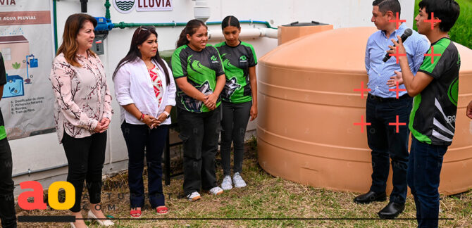 Cosecha de lluvia en Conalep Jiutepec
