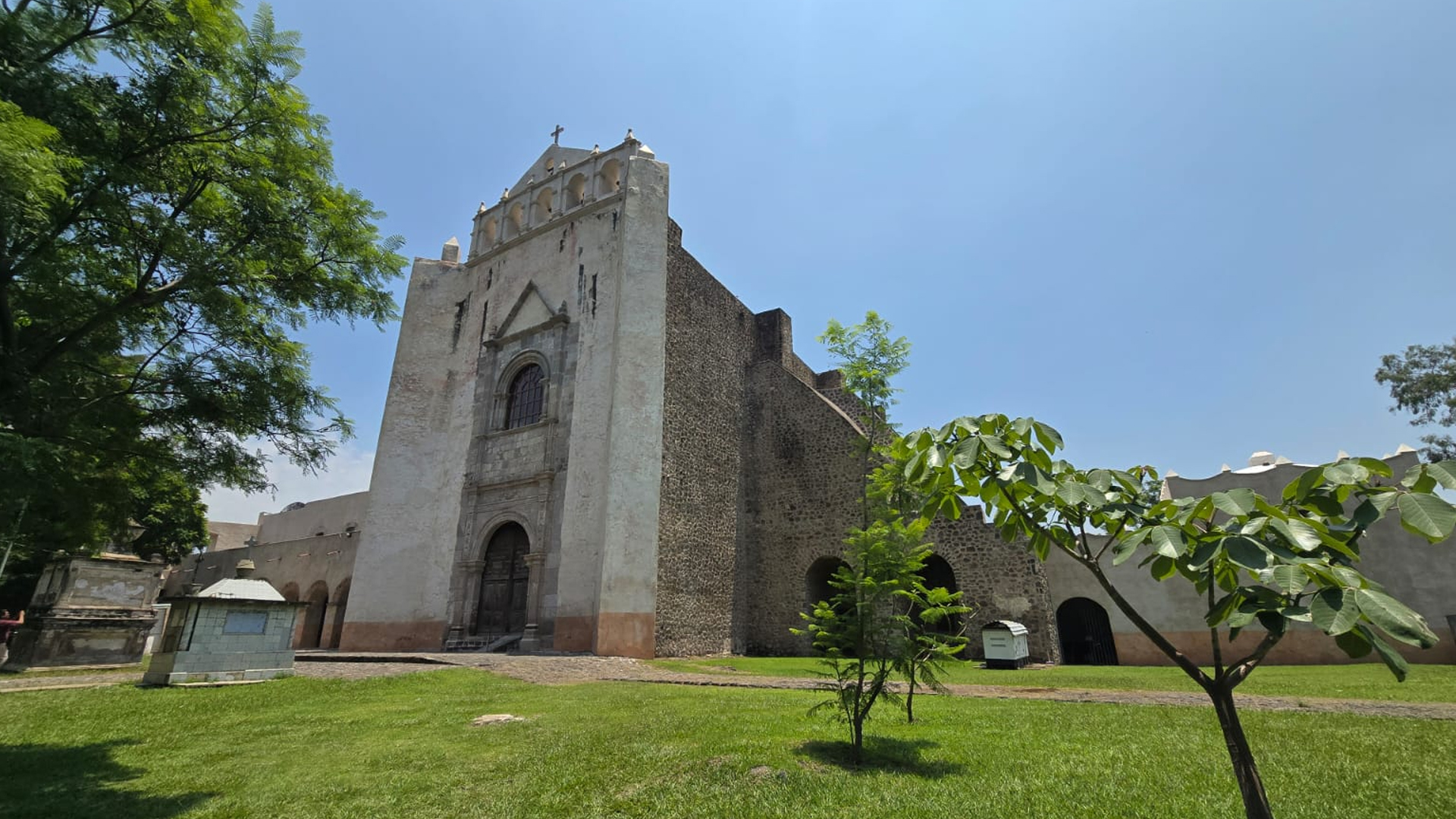 EL EXCONVENTO DE SAN JUAN BAUTISTA DE TLAYACAPAN REABRIÓ SUS PUERTAS