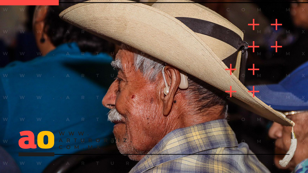 DIF CUERNAVACA MÁS DE 350 APARATOS AUDITIVOS, FUNCIONALES Y LENTES