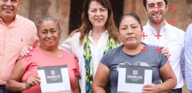 Entrega gobernadora garantías de mejoramiento de viviendas en Tlayacapan