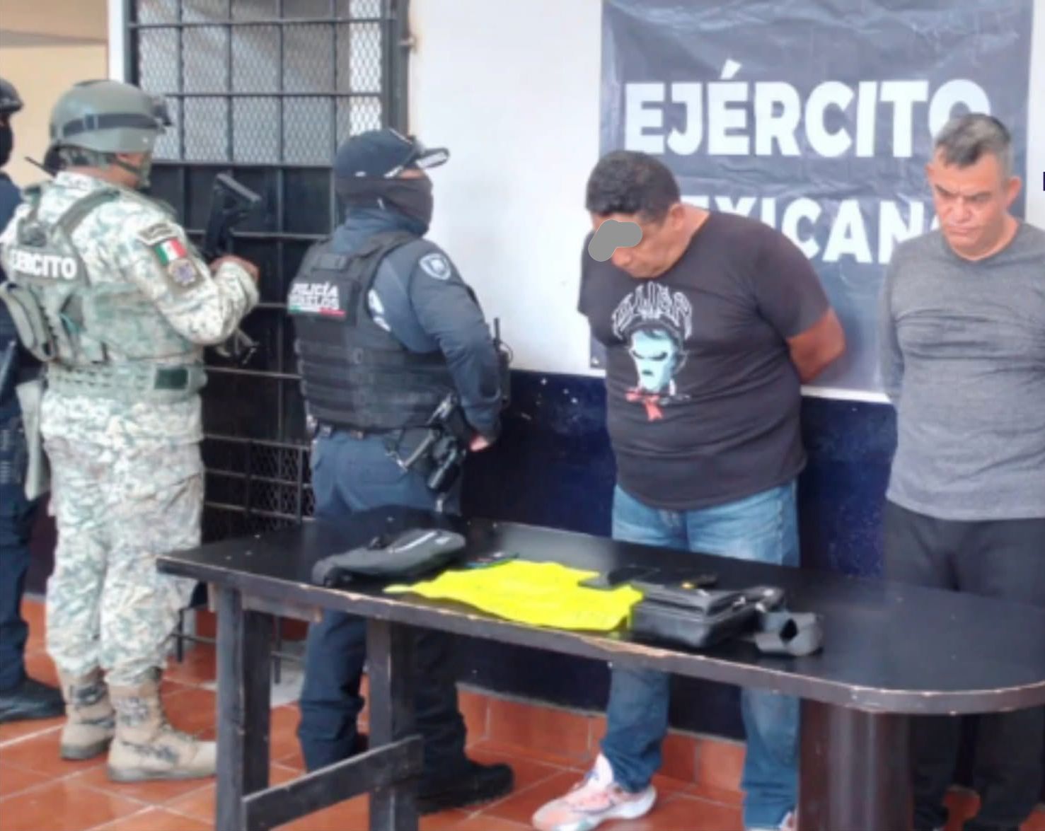 DETIENEN A DOS EX POLICÍAS MINISTERIALES EN CUAUTLA
