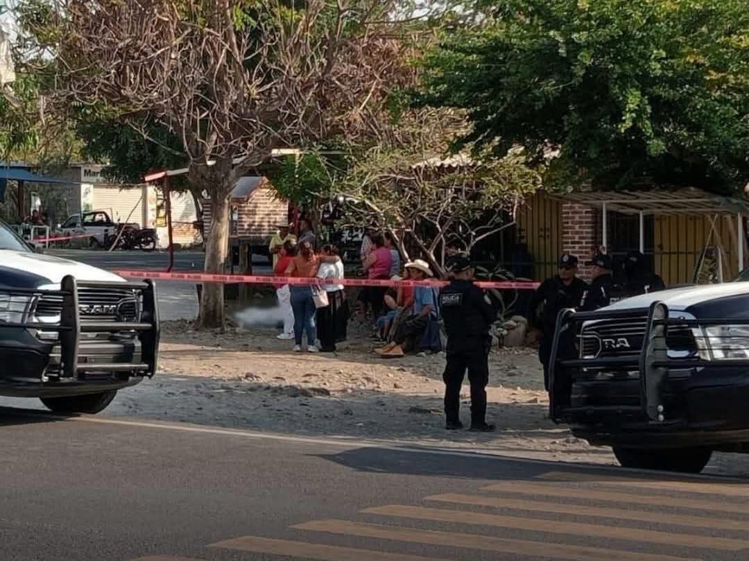 ATAQUE ARMADO EN CONTRA DE TRES ESTABLECIMIENTOS DEJA COMO SALDO UNA PERSONA HERIDA EN COATLÁN DEL RÍO