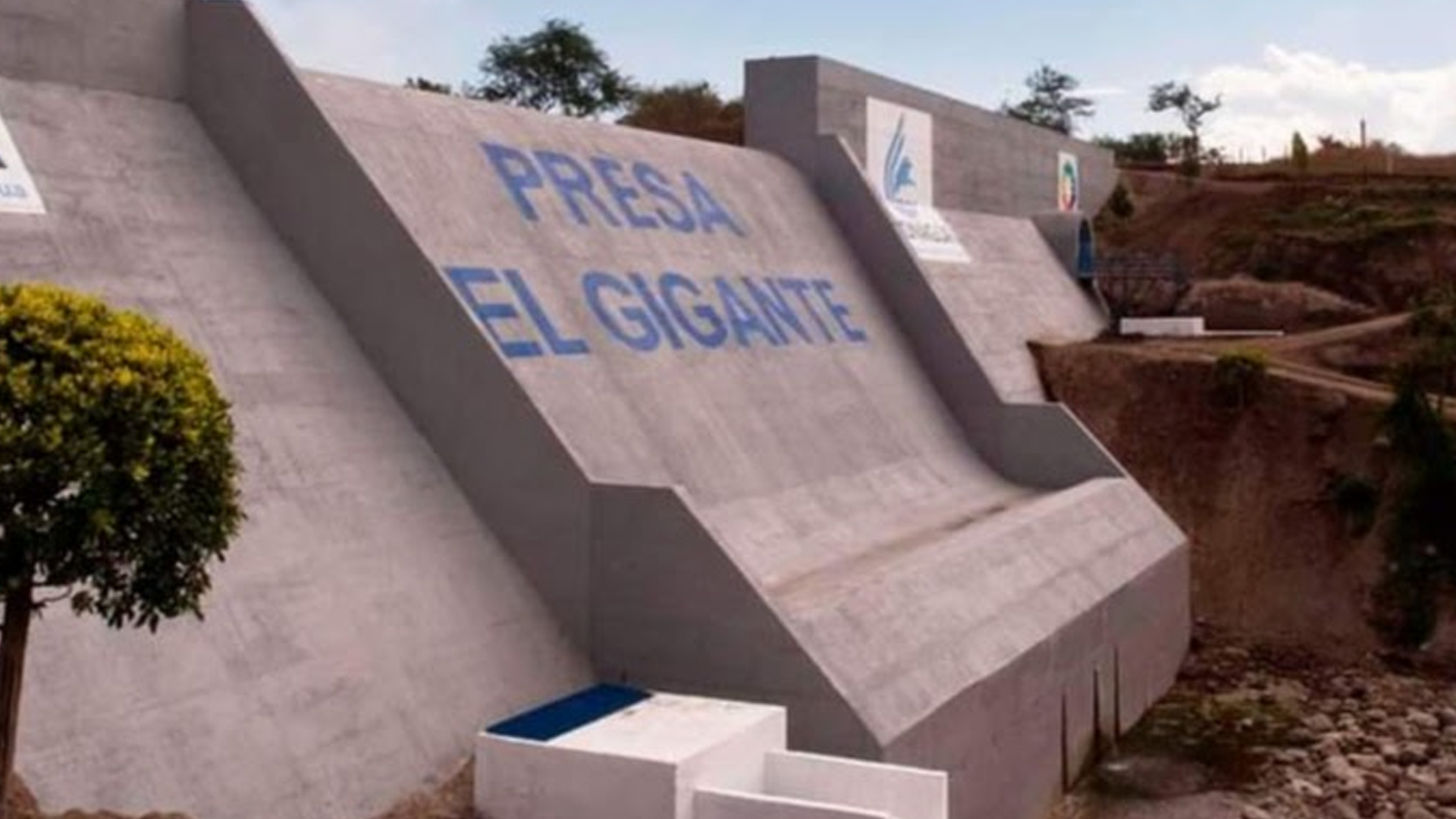 PRESAS DE AYALA AL 70 POR CIENTO DE SU CAPACIDAD