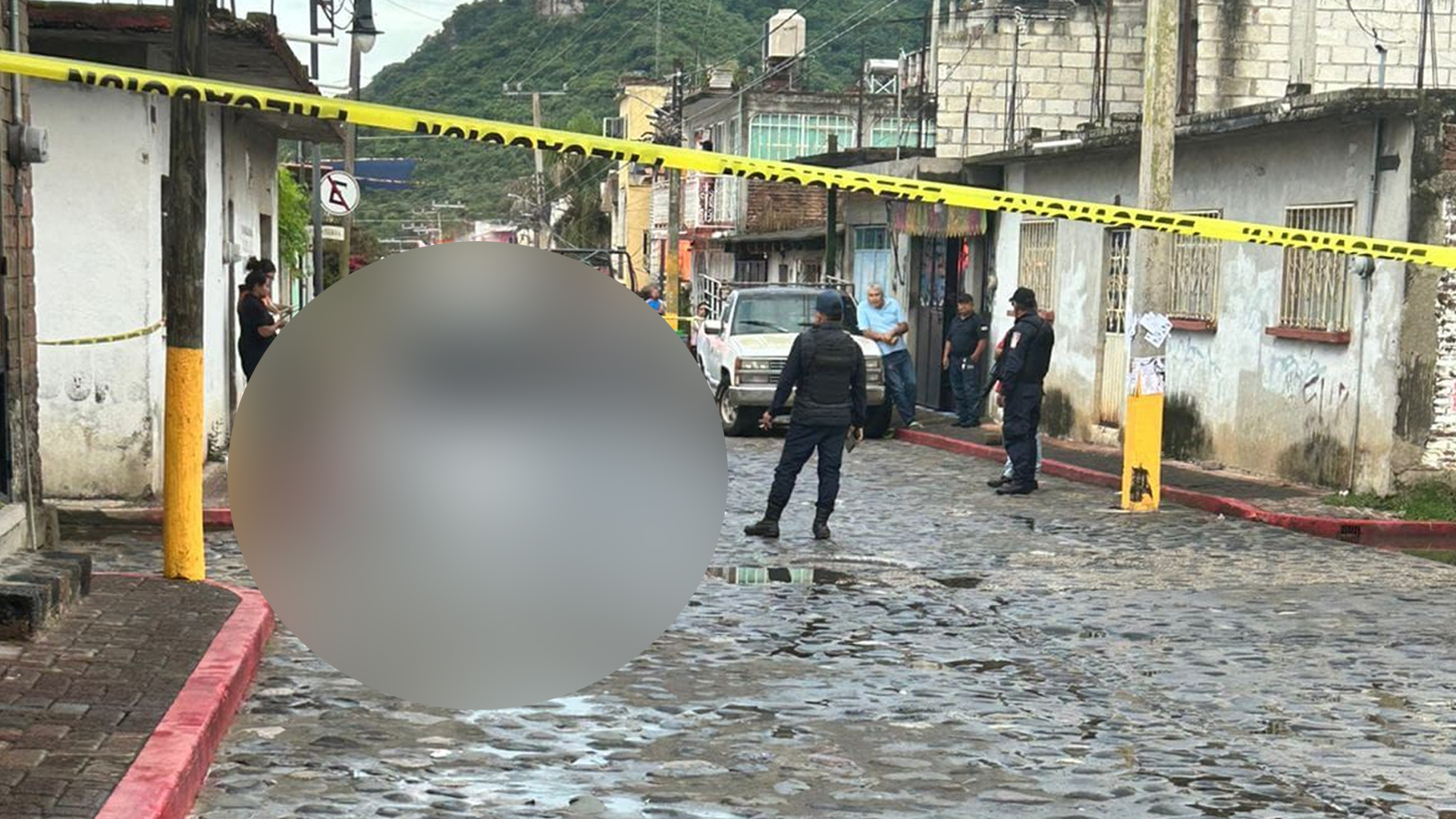 ASESINAN A TIROS A UN POLICÍA EN EL BARRIO DE SANTA ANA EN TLAYACAPAN