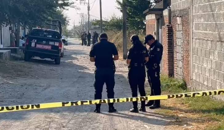 LOCALIZAN EL CADÁVER DE UN HOMBRE DENTRO DE UN CANAL DE AGUA EN XOXOCOTLA