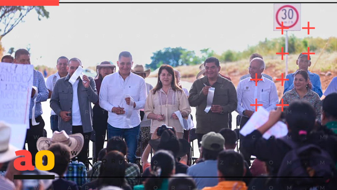 GOBERNADORA ENTREGA PAVIMENTACIÓN EN XOCHITLÁN, OCUITUCO