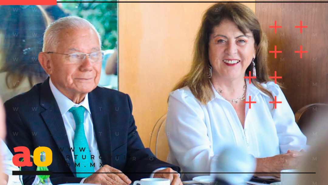 GOBERNADORA GUARDA MINUTO DE SILENCIO TRAS FALLECIMIENTO DE JUAN SALGADO BRITO