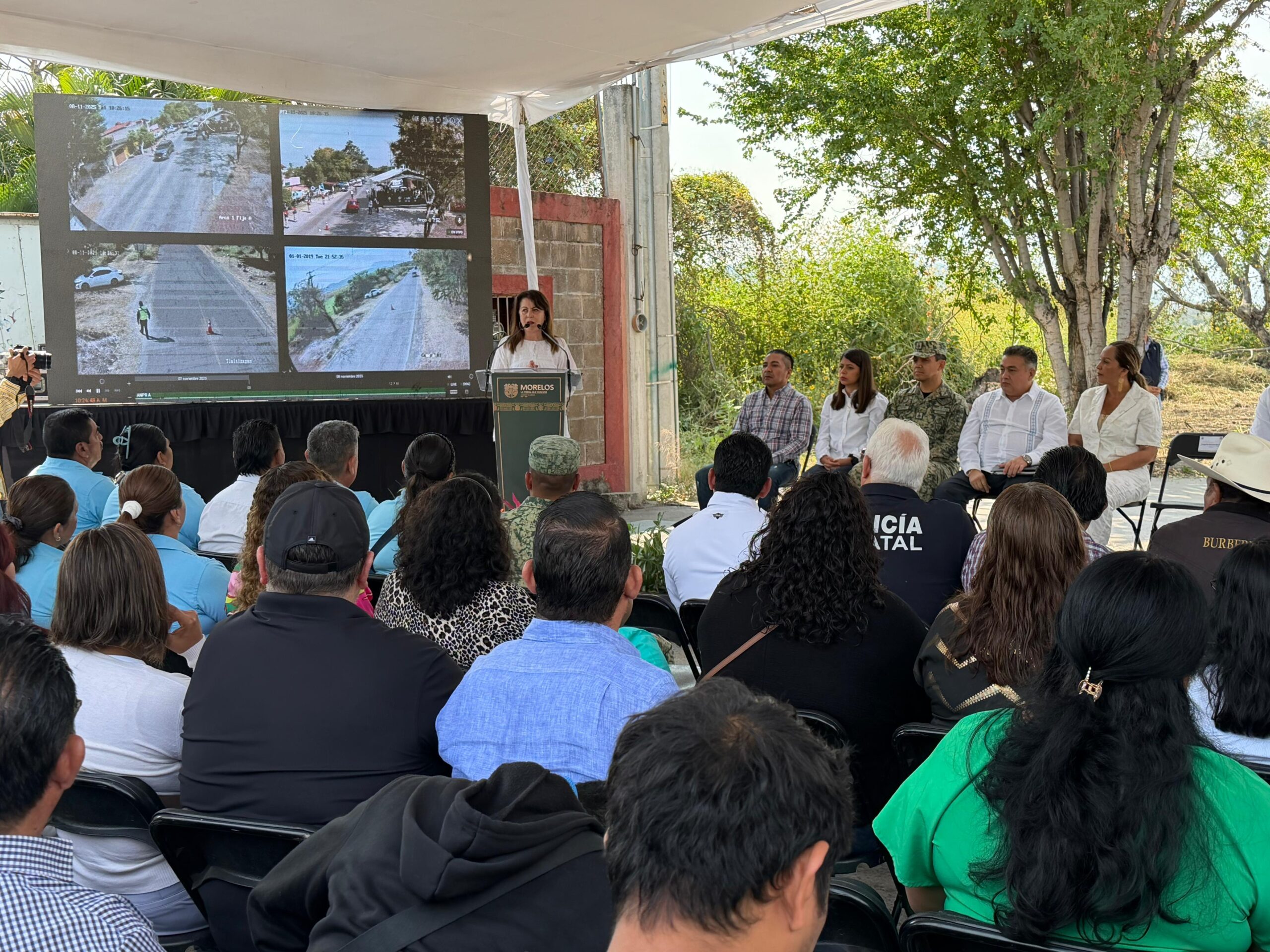 INAUGURA GOBERNADORA MARGARITA GONZÁLEZ SARAVIA ARCOS DE SEGURIDAD EN TLALTIZAPAN