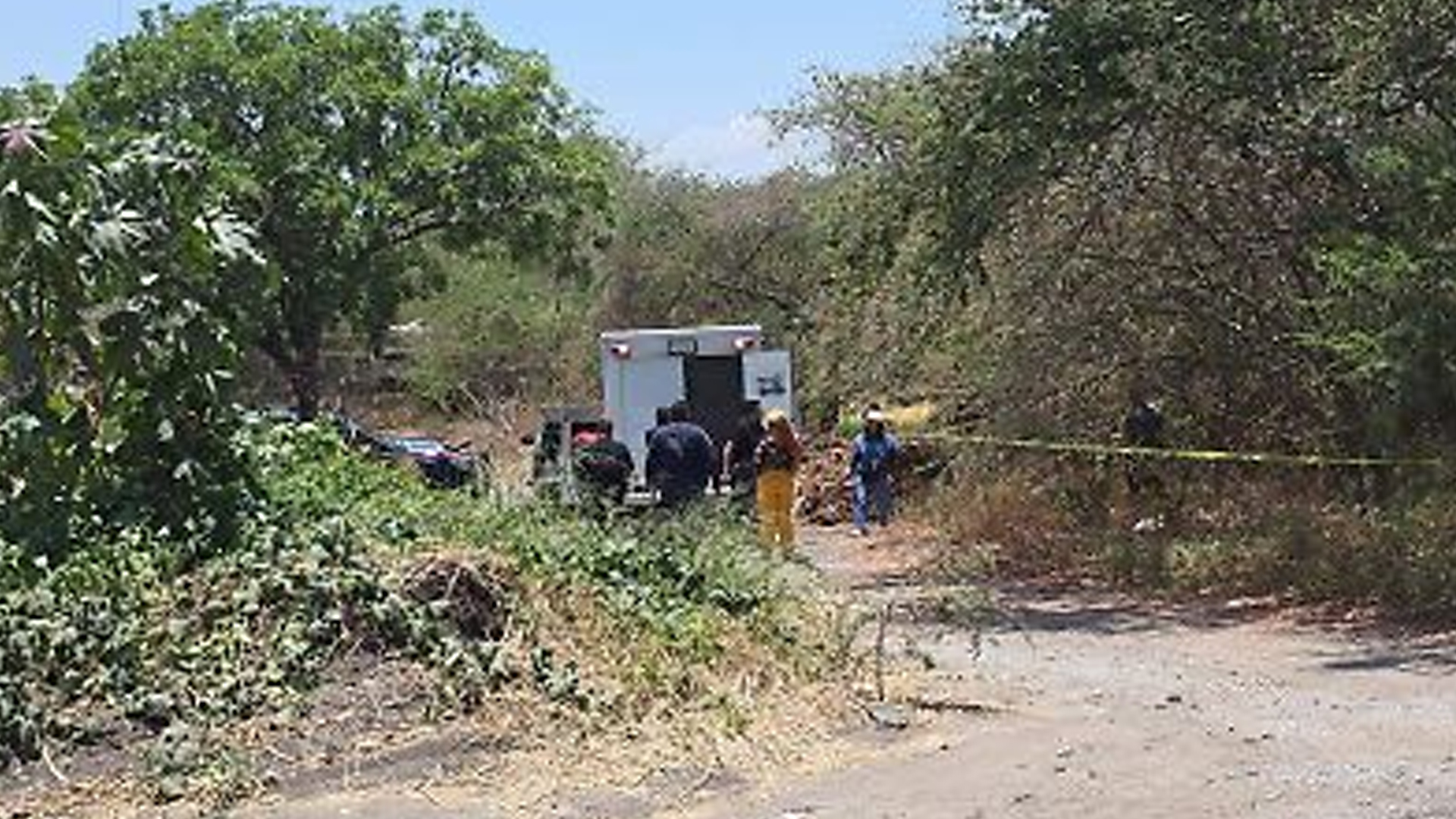 ASESINAN A UN HOMBRE A BALAZOS A LA ALTURA DEL CRUCERO DE XOCHICALCO EN MIACATLÁN