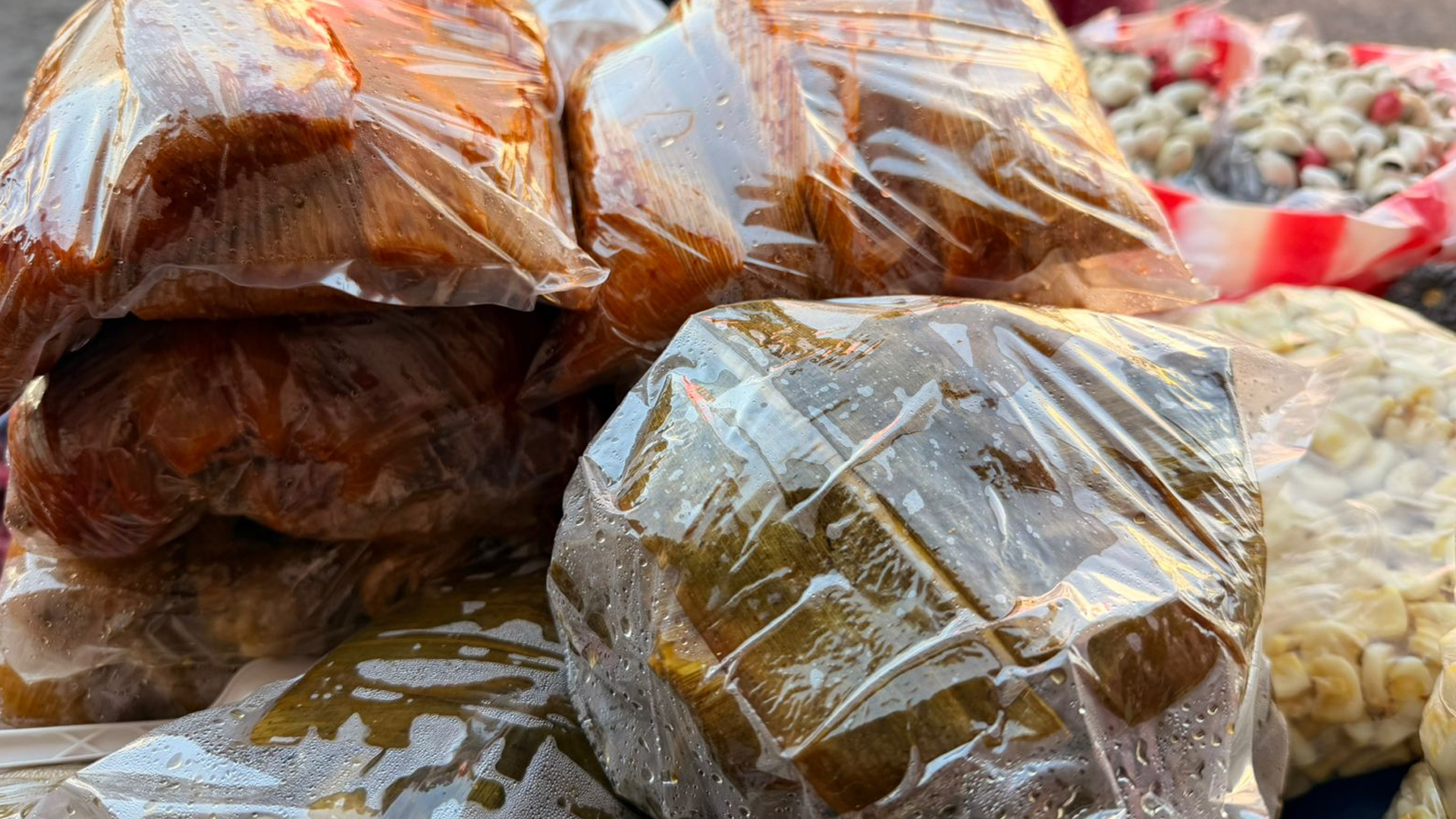 SE ALISTAN LOS PEDIDOS PARA EL DÍA DE LA CANDELARIA