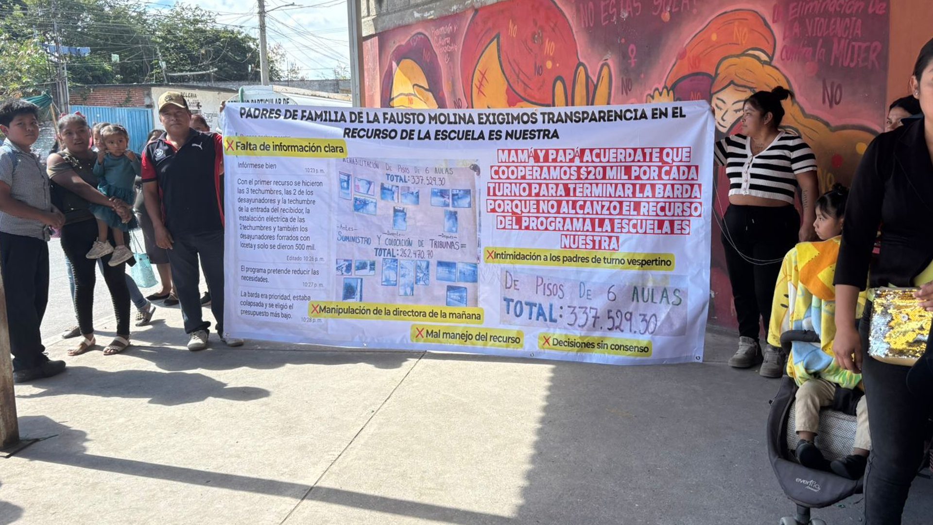 PADRES DE FAMILIA DE XOXOCOTLA DENUNCIAN BLOQUEO DE RECURSOS FEDERALES EN PRIMARIA