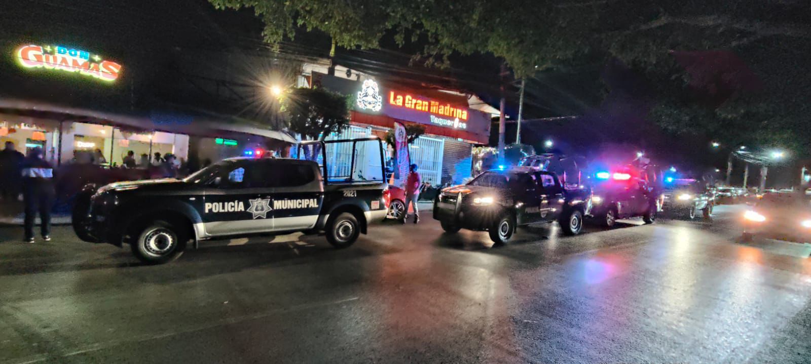 CLAUSURAN BAR POR NO TENER LICENCIA DE FUNCIONAMIENTO EN CUERNAVACA